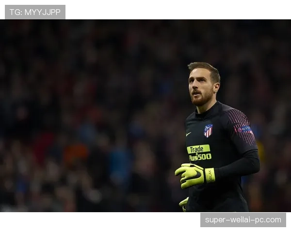 奥布拉克与库尔图瓦：门线反应速度与身高覆盖范围的对比分析