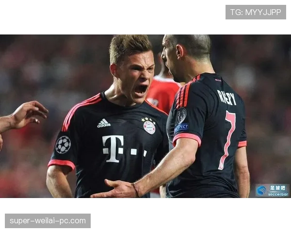 基米希回撤如何激活拜仁进攻？关键战中场节奏主导机制解析